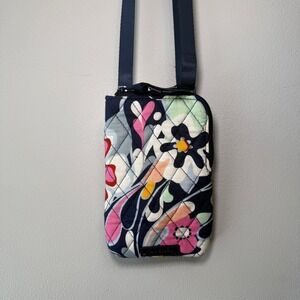 Vera Bradley Mod Paisley Quilted Floral RFID Mini Cellphone Crossbody Bag